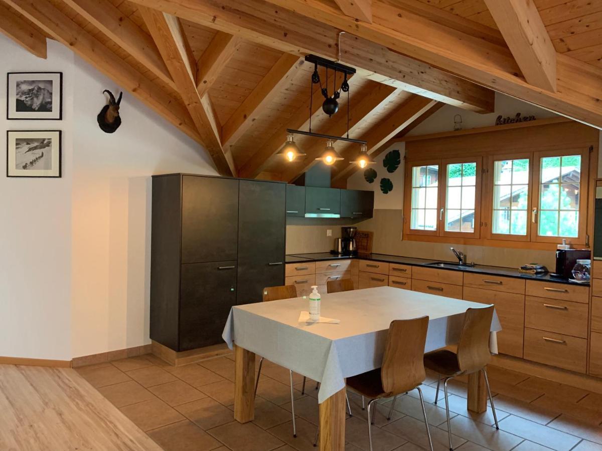 Ferienwohnung Talhaus ラウターブルンネン エクステリア 写真