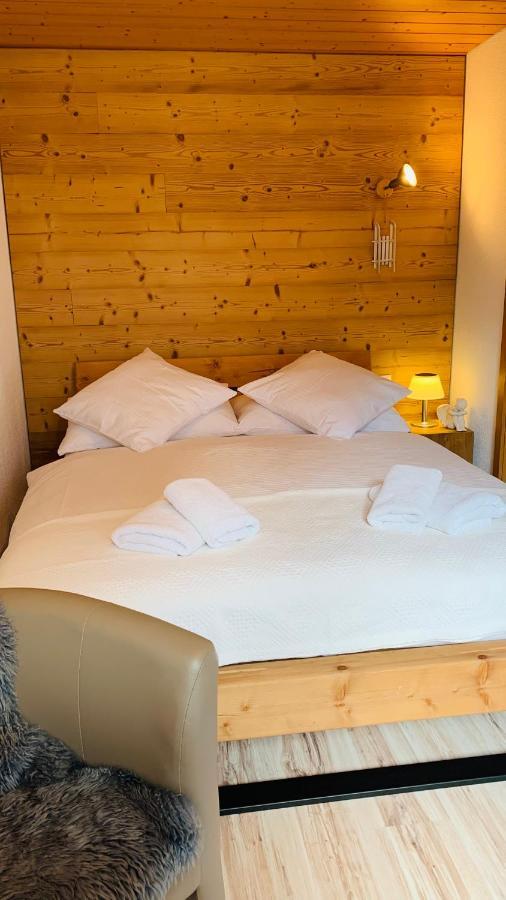 Ferienwohnung Talhaus ラウターブルンネン エクステリア 写真